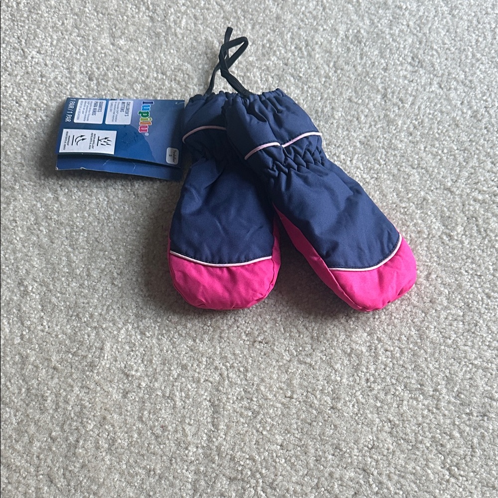 Cozy Navy and Pink Kids' Mittens